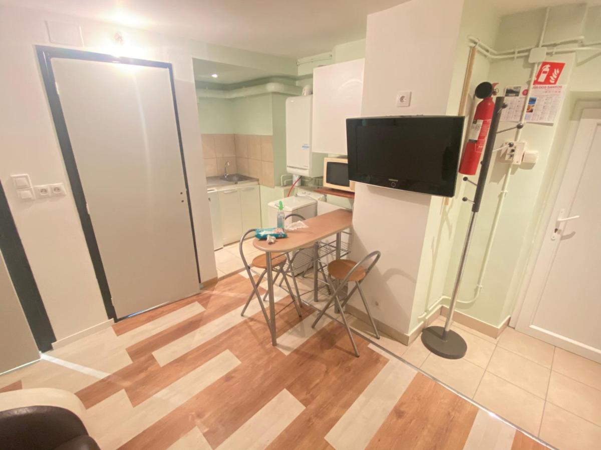 Jolis Studio Meuble Angerville  Bagian luar foto